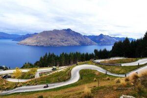 9 Day South to North Island NZ Private Tour from Queenstown - Pricing and what changes the total cost