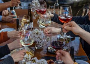 Boutique Winery Half-Day Tour & Vineyard Platter-Style Lunch - Four Boutique Tastings in Bannockburn and Gibbston Valley
