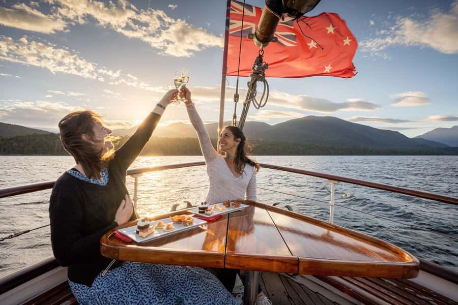 Evening Champagne Cruise on Historic 1935 Motor Yacht. - Who this cruise is best for