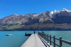 Glenorchy Kiwi Special Tour - On the Road: Scenic Lake Views and Maori Storytelling by Headset