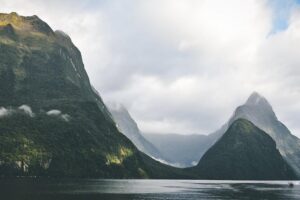 Guided Private Milford Sound Day Tour from Te Anau(Cruise Included) - The 2-hour Milford Sound cruise: seating, weather, and what you’ll actually see