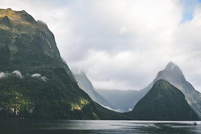 Guided Private Milford Sound Day Tour from Te Anau(Cruise Included) - The 2-hour Milford Sound cruise: seating, weather, and what you’ll actually see