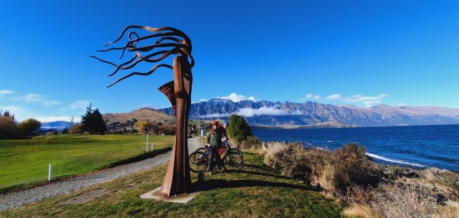 Guided Scenic E-bike Tour - Ride to the Lake - Meeting point in Frankton: timing you should plan for