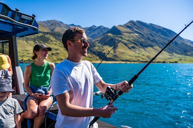 Lake Wānaka: 3 hour Fishing Adventure by Boat - Downriggers, Trout, and Salmon: What the Fishing Time Looks Like