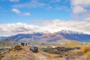 Lord of Rings Tour around Queenstown Lakes by 4WD (full day) - Paradise and the Dart River: Isengard, Lothlorien, and Mt Earnslaw views
