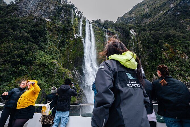 Milford Sound Coach and Cruise tour from Queenstown - Cruise Milford Sound on a catamaran: cliffs, waterfalls, and wildlife reality