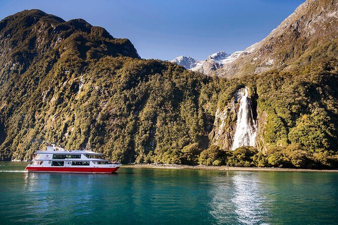 Milford Sound Day Tour from Te Anau - Weather, wind, and timing: how to plan your day like a local
