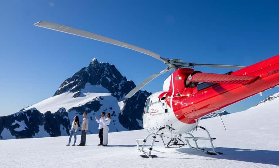 Milford Sound Extended Helicopter Flight & 3 Landings - Key points before you book