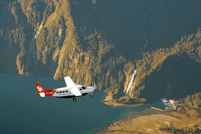 Milford Sound Fly-Cruise-Fly Tour from Queenstown - Logistics that keep your half-day running smooth