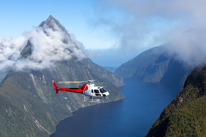 Milford Sound Highlights - 204 - Key Highlights You’ll Notice Right Away