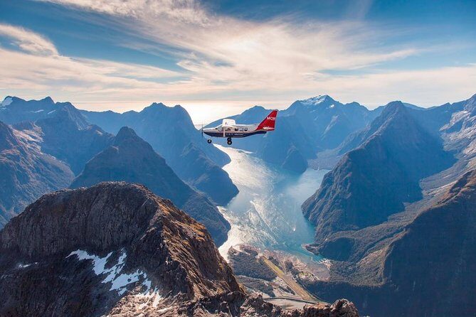 Milford Sound Small Group Tour from Queenstown with Scenic Flight - Milford Sound Cruise: The Main Event Under the Peaks