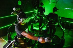 Omni VR - Multiplayer Virtual Reality - Picking your games: zombie, haunted, shooting, and escape-style fun