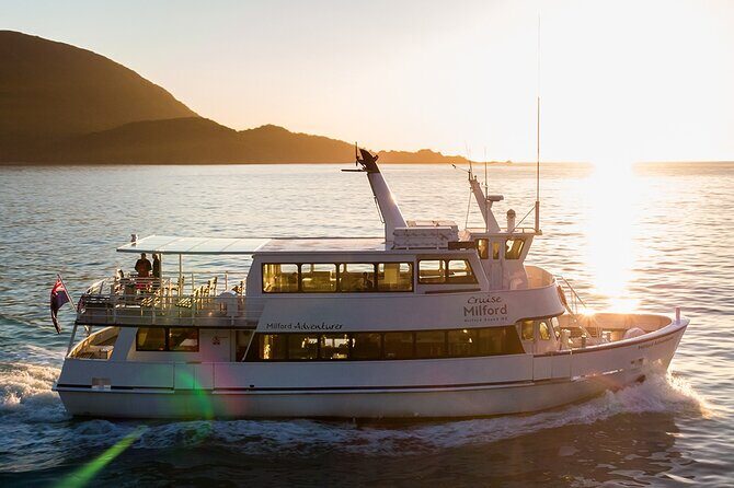 Premium Milford Sound Tour Including Cruise, Flight & Lunch - Darran Mountains and the Kea Area: Higher Altitude, Different Vibe