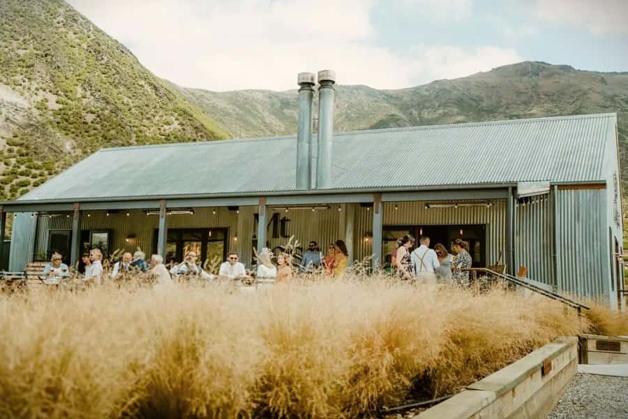 Queenstown: Original Premium Half-Day Gibbston Wine Tour - Lunch Time in Gibbston: Pay for What You Want