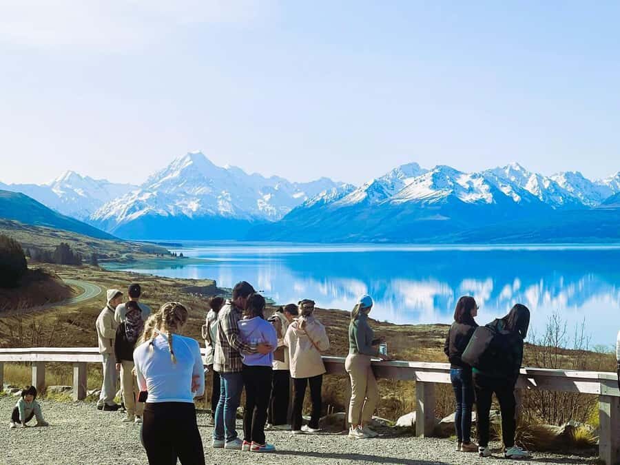 Queenstown to Christchurch via Mt Cook One-Way Tour - Lindis Pass and Omarama: where the day gives you a breather