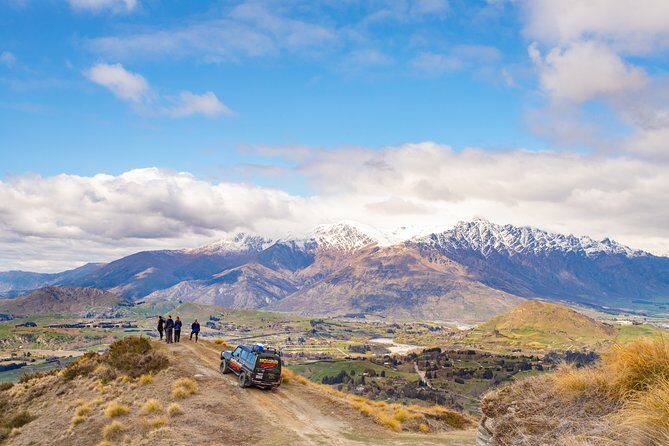 Skippers Canyon 4WD Heritage half day Tour from Queenstown - Getting picked up in Queenstown (and avoiding the parking headache)