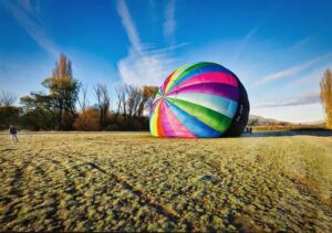 Wanaka: Scenic Hot Air Balloon Flight - Cruising Heights Over Lake Wanaka and Lake Hawea